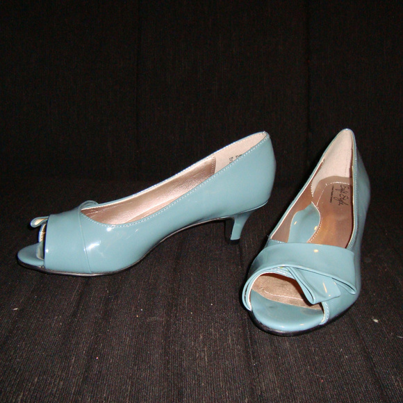 NEW Soft Style by Hush Puppies AUBREY- Soft Blue - Picture 2 of 8